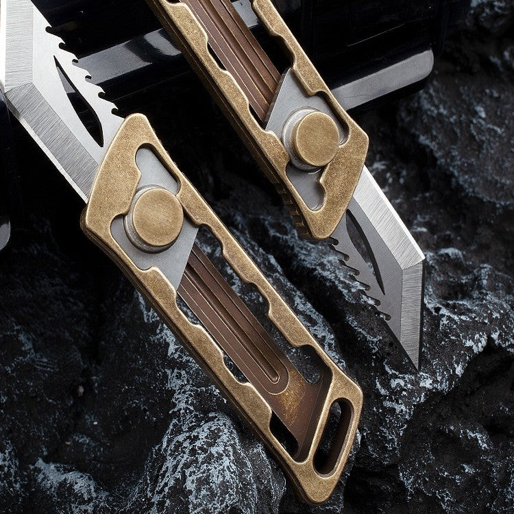 Outdoor Convenient Carry EDC Pocket Knife